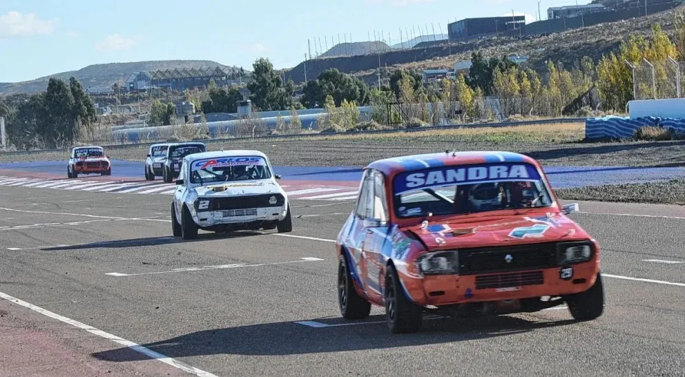 El automovilismo festejará en carrera doble en Comodoro