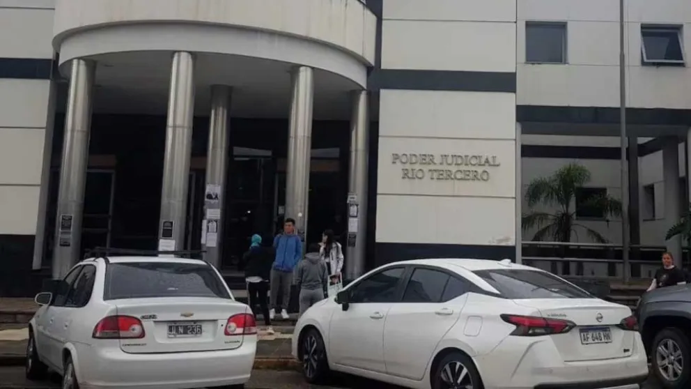 Condenaron a un abusador serial: tenía antecedentes y violó a hijas de su pareja