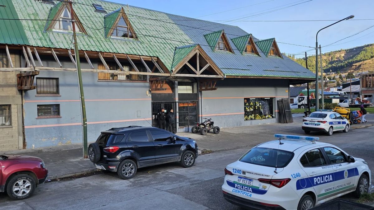 Allanan seis lugares por millonaria estafa: investigan una escribanía y a un comerciante