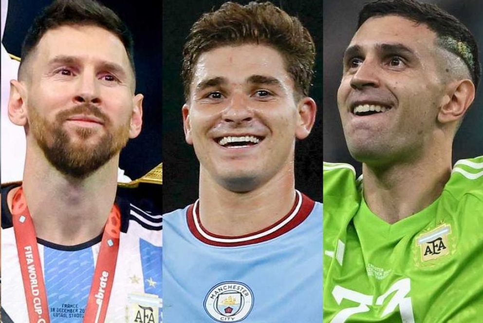 Juegan Messi, Julián Álvarez y el Dibu Martínez