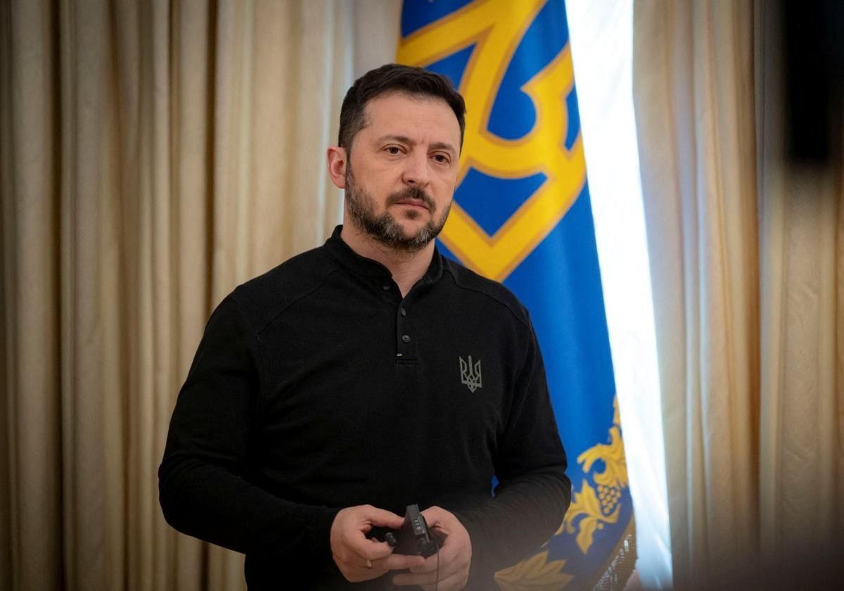 Zelenski insiste en un alto el fuego a partir del lunes y propone negociaciones con Rusia