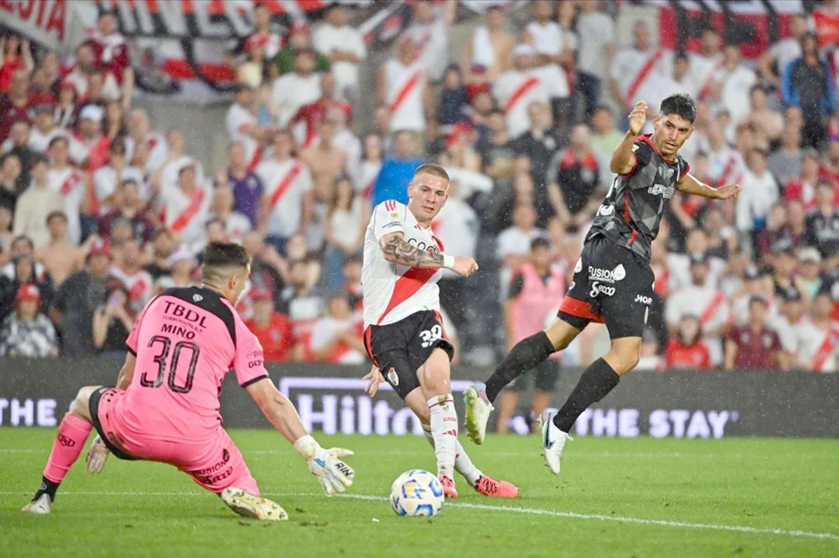 Con Driussi y Mastantuono como dudas, River recibe a Barracas Central
