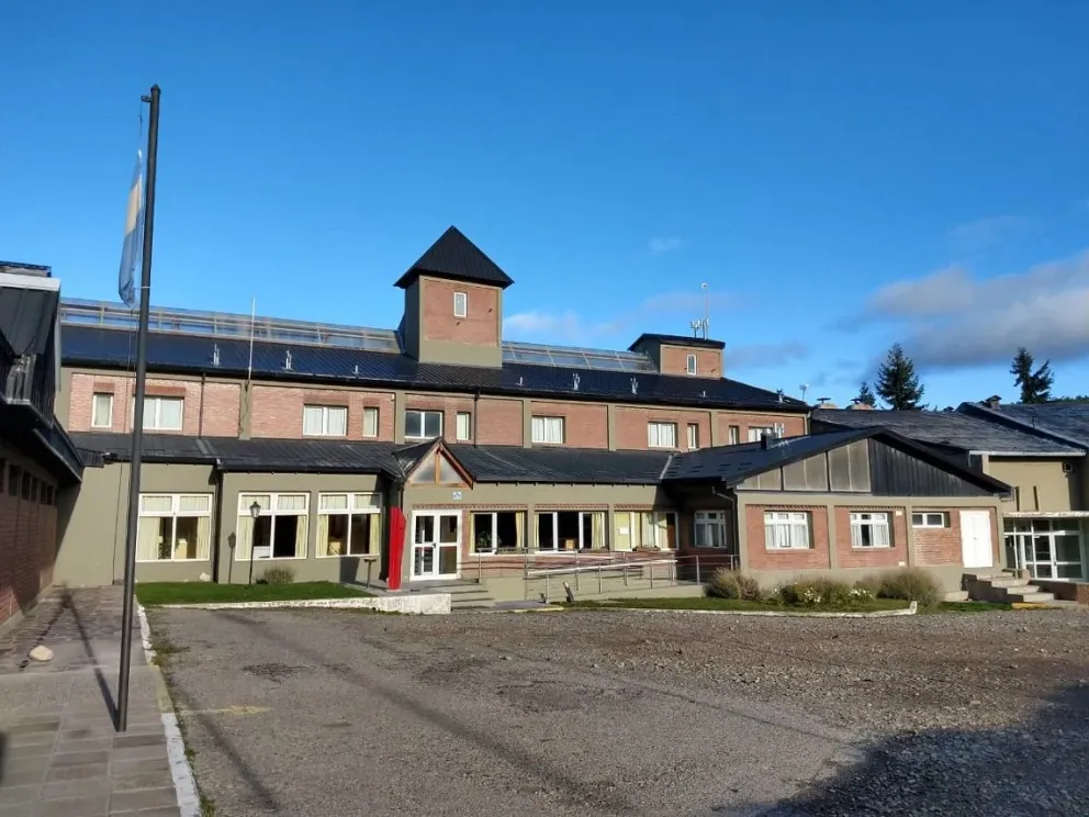 Robo en el gimnasio municipal de Esquel: investigan el ingreso forzado y analizan cámaras de seguridad