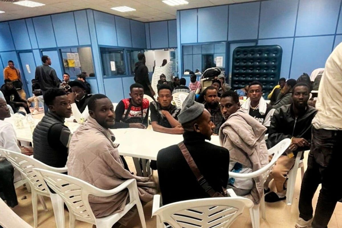 Crisis en Barajas: más de 500 personas sin hogar viven en la Terminal 4