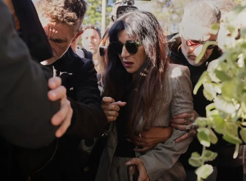 Gianinna Maradona: "Nos convencieron de que papá necesitaba internación domiciliaria"