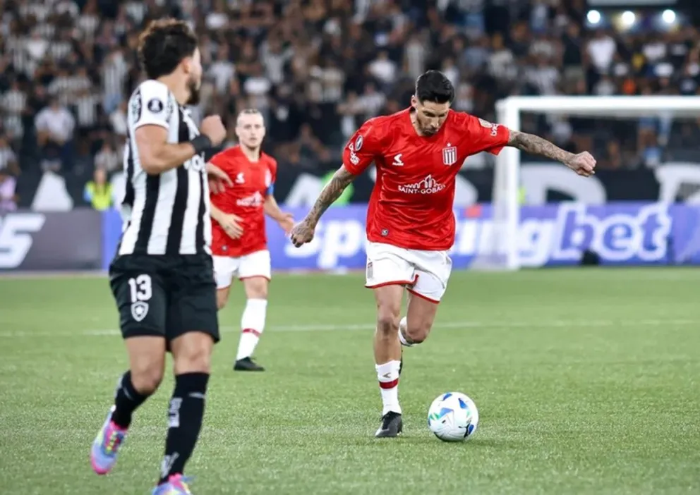 Estudiantes cayó ante Botafogo en Brasil y deberá definir su clasificación de local