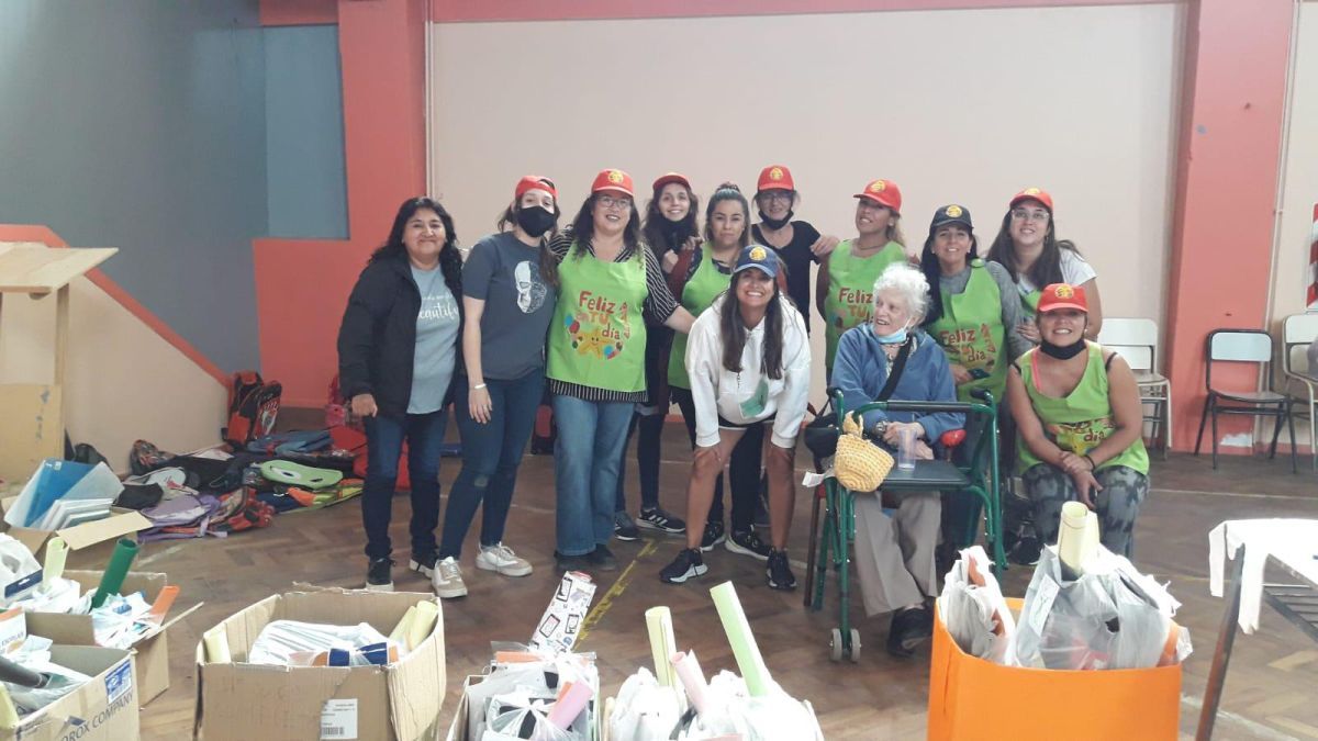 “Feliz en tu Día”: la red solidaria que transforma cumpleaños en recuerdos imborrables