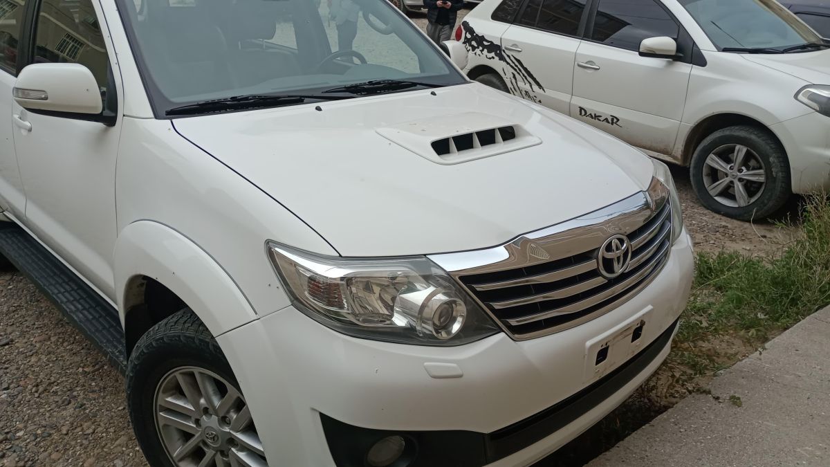 Recuperan en Comodoro una camioneta Toyota SW4 que había sido robada