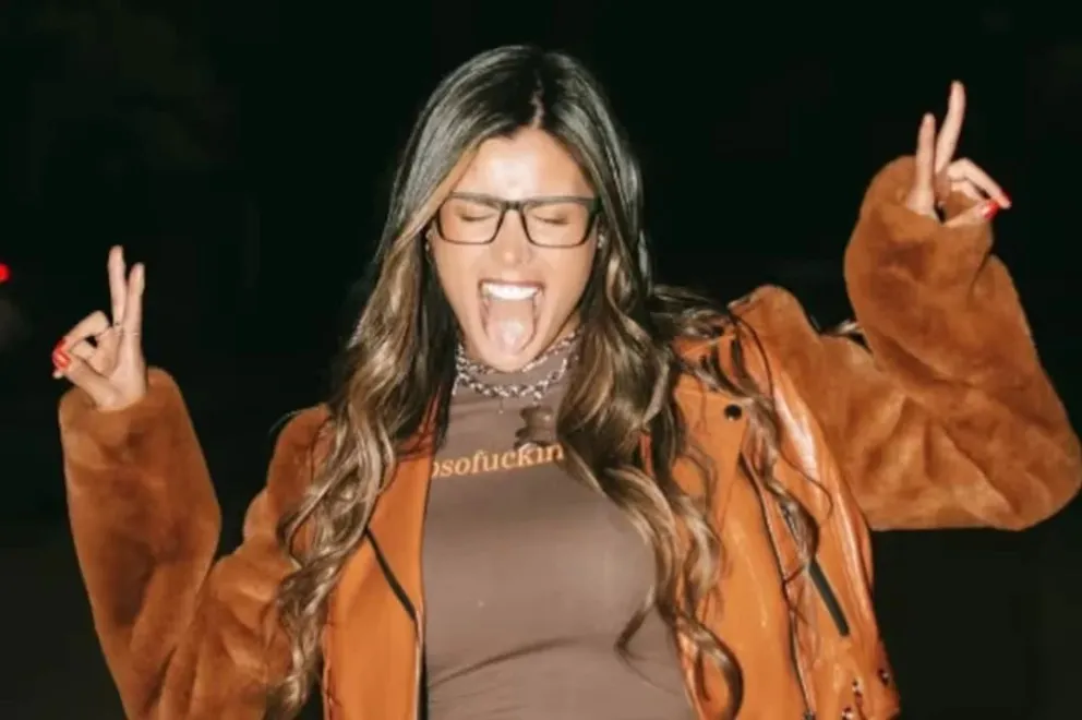 La influencer y cantante santiagueña, Valentina Olguín, acusada de usar datos de 5 gobernadores para compras fraudulentas