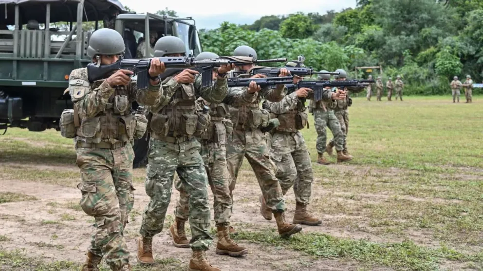 Investigan filtración de datos de 50.000 efectivos militares en posible hackeo al Ejército Argentino