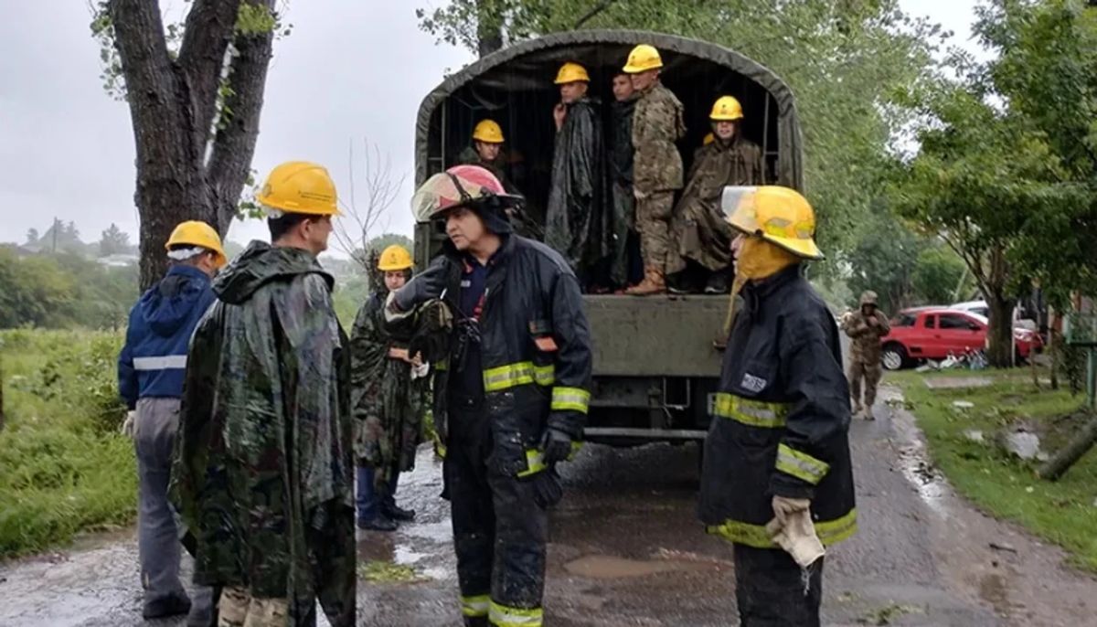 Bullrich envía fuerzas federales a las zonas más afectadas por las lluvias en Buenos Aires