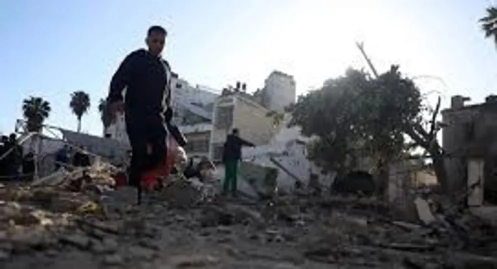 Líderes árabes exigen alto el fuego inmediato en Gaza y rechazan el desplazamiento de palestinos