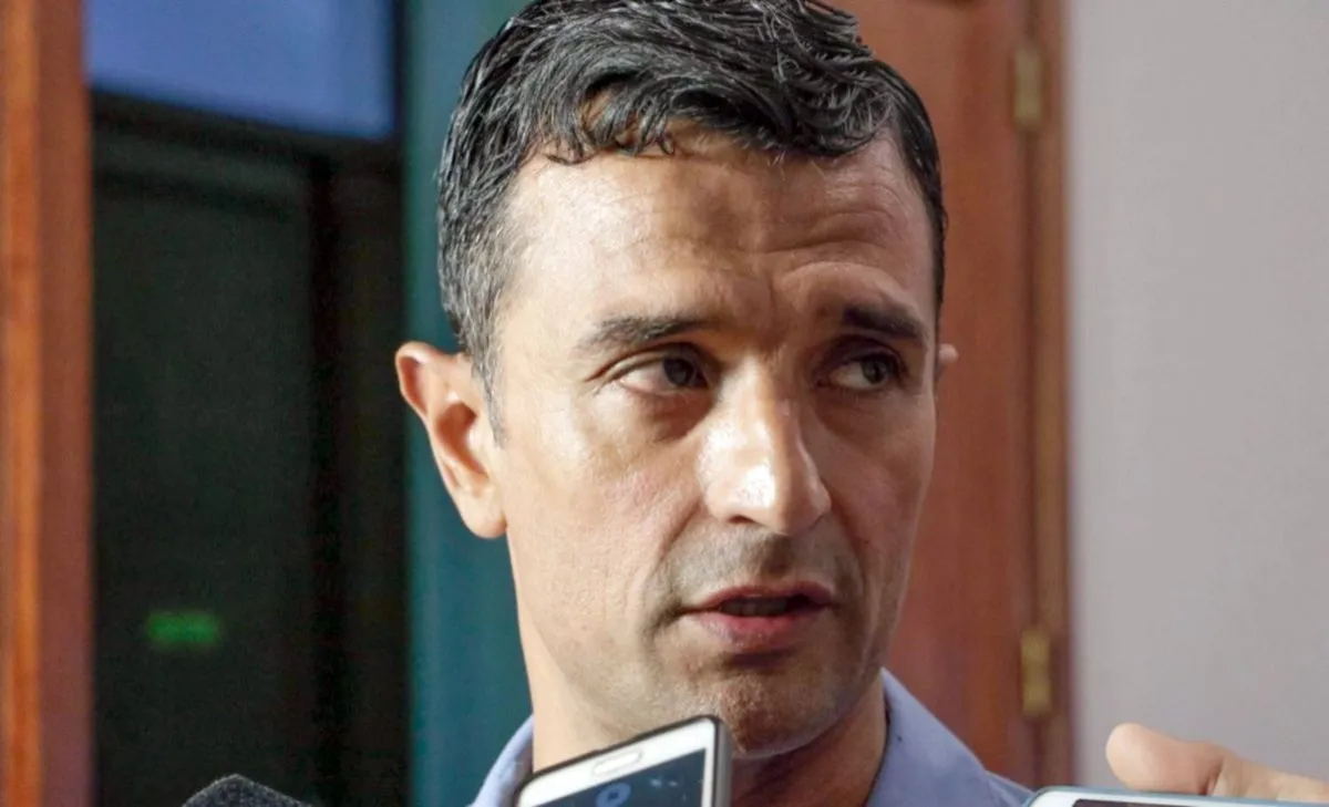 Miguel G&oacute;mez. El ex jefe de la Polic&iacute;a del Chubut durante la gesti&oacute;n de Mariano Arcioni al frente de la Gobernaci&oacute;n, asumir&aacute; en la Secretar&iacute;a Operativa municipal tras la renuncia de Gait&aacute;n.