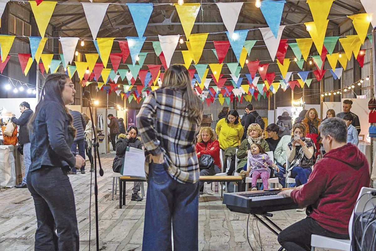 Gaiman celebró una nueva edición de La Noche de los Museos con más de 15 espacios culturales y una gran participación popular
