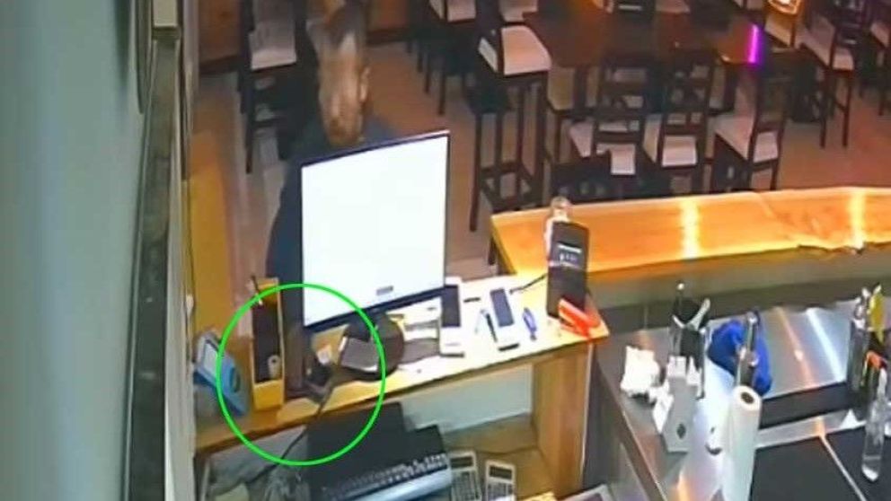 Pidió comida y terminó robando: indignación en un restobar