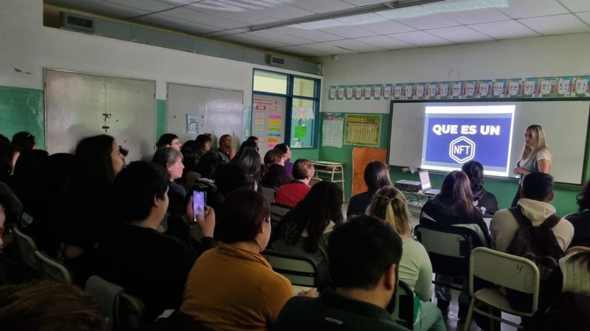 El Gobierno del Chubut impulsa ciclo de charlas y talleres sobre arte digital y soportes innovadores