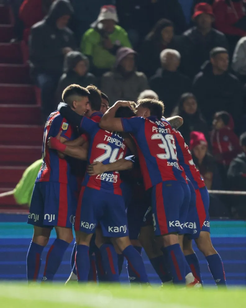 San Lorenzo sufrió, pero festejó: eliminó a Argentinos por penales y está en semifinales 