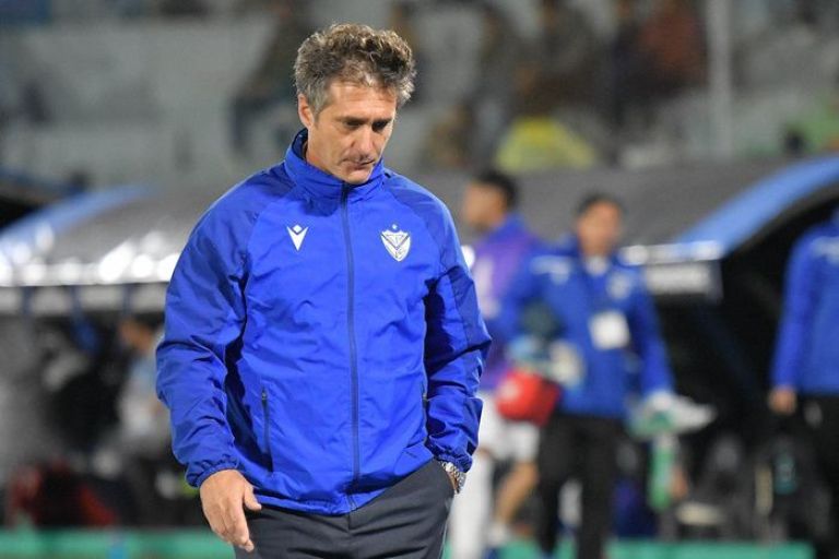 Vélez y Lanús quieren llegar a octavos
