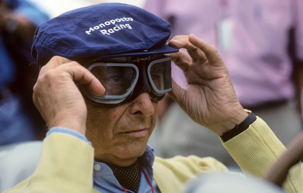 Juan Manuel Fangio, cinco veces campeón mundial de Fórmula 1, ganó su primer Gran Premio de Mónaco en 1950, marcando el inicio de una leyenda eterna en el automovilismo.