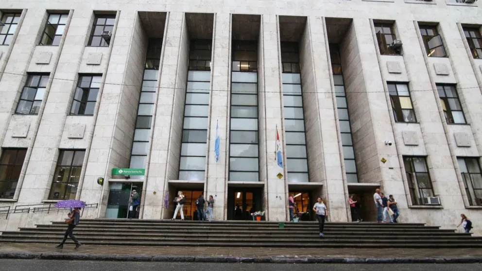 Mató a su hermano en una pelea y seguirá preso mientras analizan su salud mental