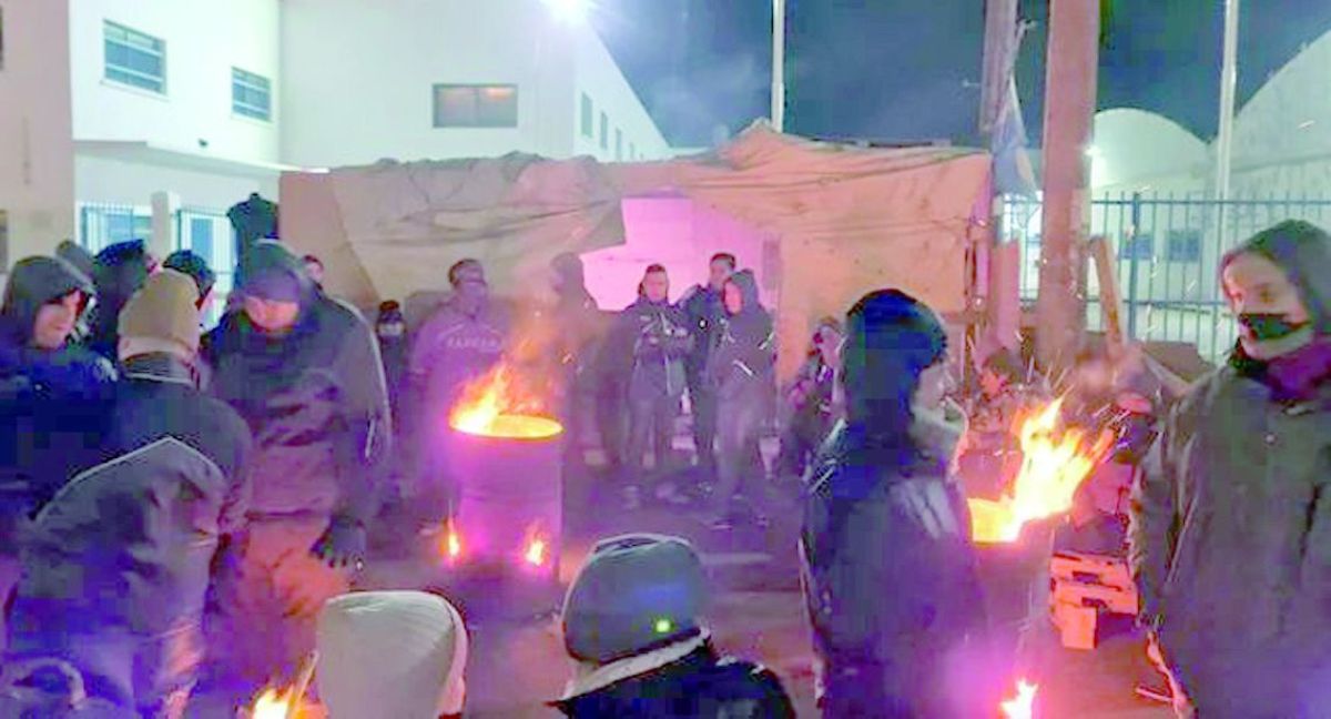 Paro total en Tierra del Fuego contra la eliminación de aranceles a productos electrónicos