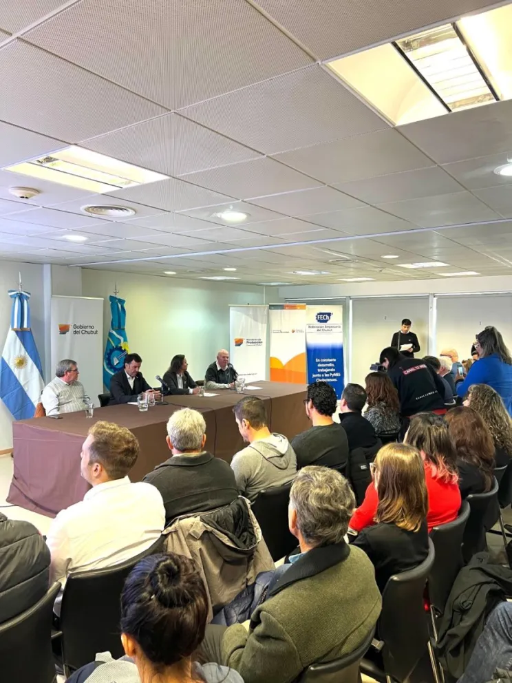 Chubut presentó el programa "Creando Capacidades Locales" para fortalecer el empleo y el desarrollo económico en la provincia