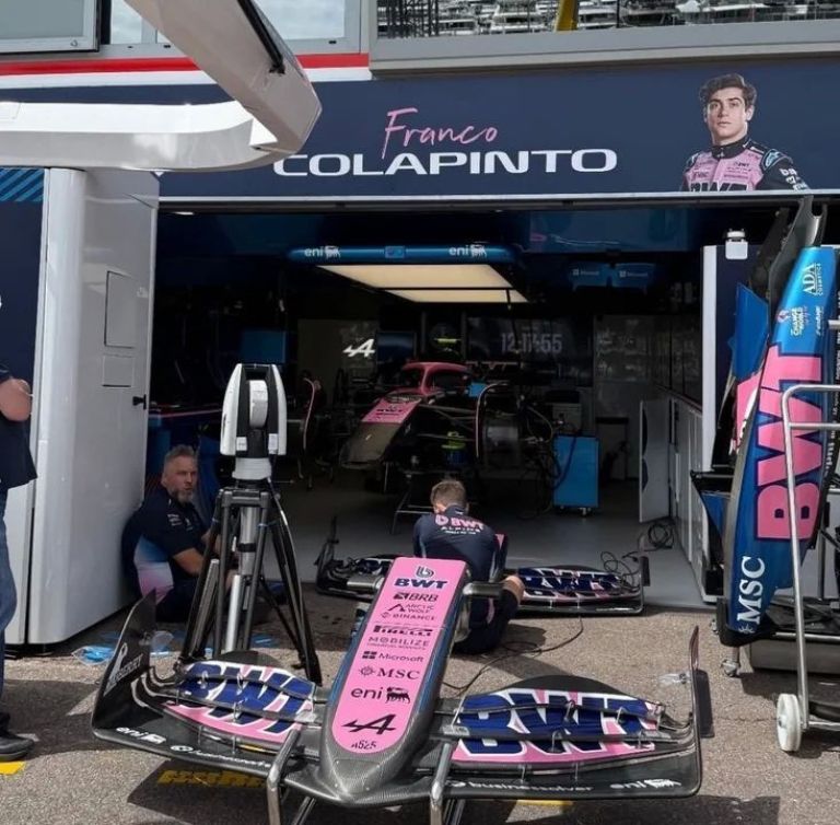 Franco Colapinto comienza a entrenar en Mónaco