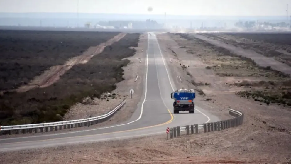 La gestión de Figueroa avanza con importantes acuerdos de infraestructura junto al sector privado.