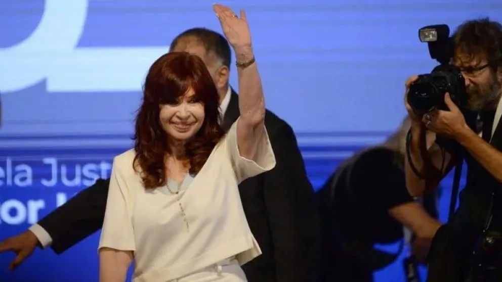 Cristina Kirchner dará el presente en un acto por el 25 de mayo y buscará "desmontar el relato de la derrota"