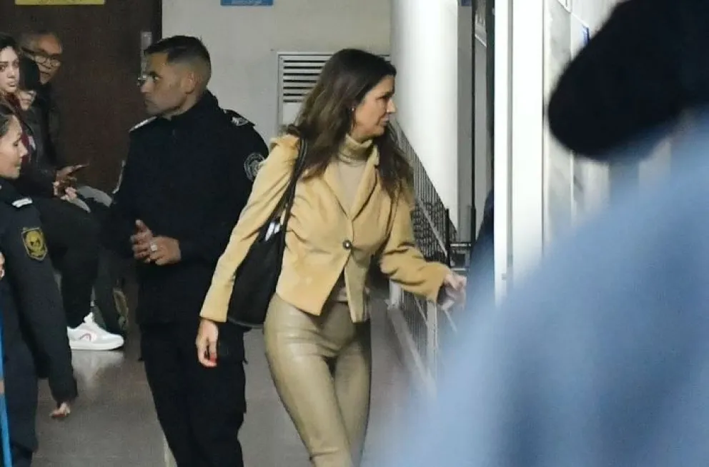 Pese a insinuar su continuidad, la magistrada se vio obligada a abandonar la causa.