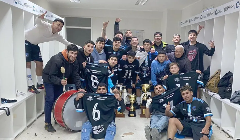 La Nueva Unión festejó al vencer a Guerreros de Malvinas.