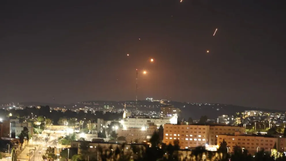 Desde el inicio de los ataques israelíes contra Irán ya son más de 400 muertos y más de 3.000 heridos, informó funcionario de la cartera sanitaria iraní. Fotografía: Agencia Noticias Argentinas / redes.