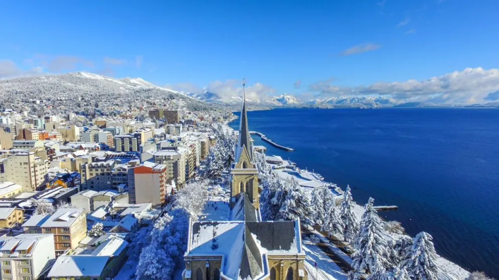 Con nuevas rutas, Bariloche aumenta 48% la llegada de vuelos del exterior