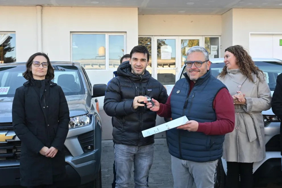 Entrega de equipamiento y vehículos para fortalecer el sistema de salud en Chubut, mejorando la atención y el acceso en las principales localidades provinciales.