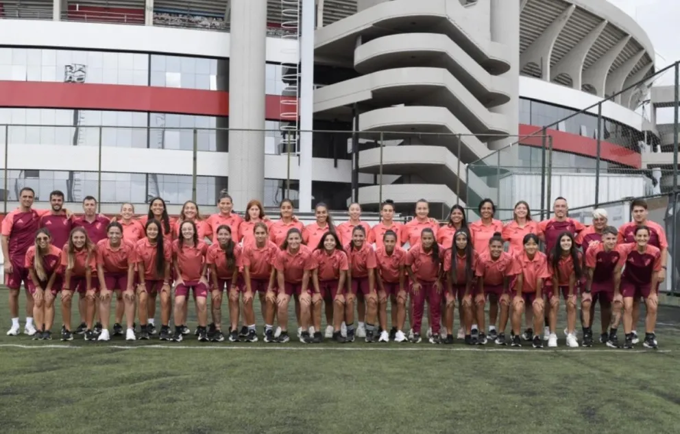 El equipo femenino de River Plate concentra en Comodoro Rivadavia
