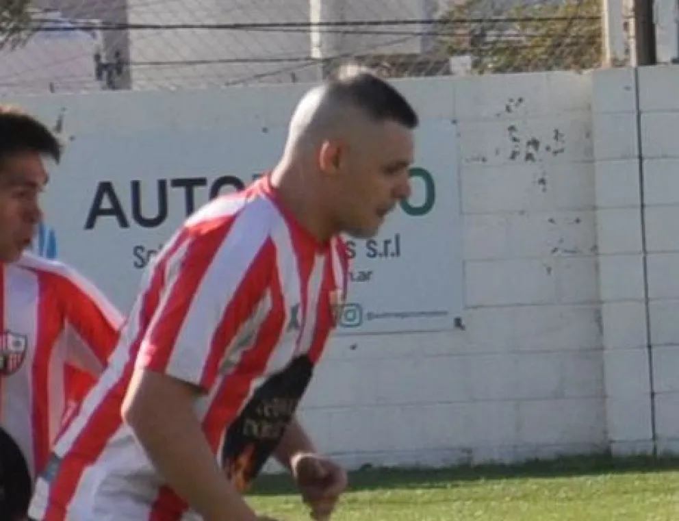 Jáuregui, goleador y figura.
