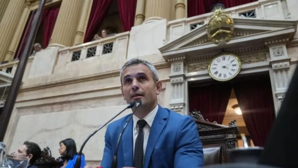 Tech Security SRL, vinculada a la familia Menem, fue seleccionada para un contrato de vigilancia en sedes estratégicas del Banco Nación