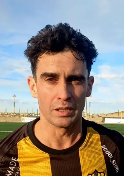 Sebastián Bonfili, goleador de Rada Tilly a los 39 años