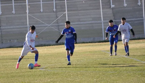CAI le ganó a Diadema y sigue imparable en la cima