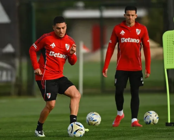 River, con la posible vuelta de “Juanfer”, recibe a San Lorenzo