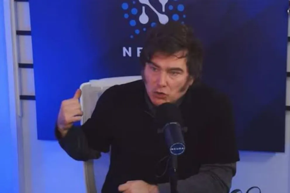 A contrarreloj y en cámara: Milei firmó subas tras la protesta del Garrahan // Captura del video