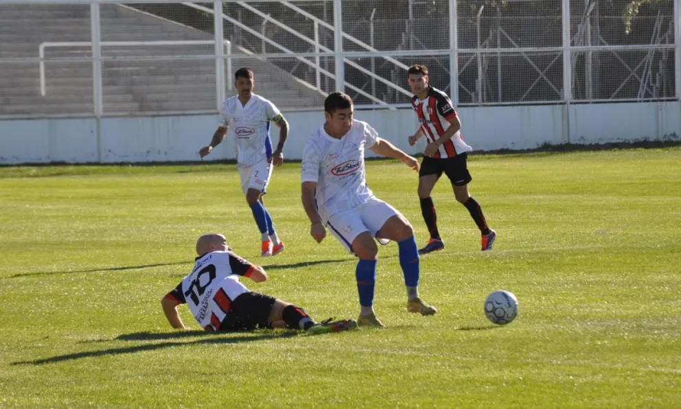 En el partido de ida, CAI ganó dos a cero.