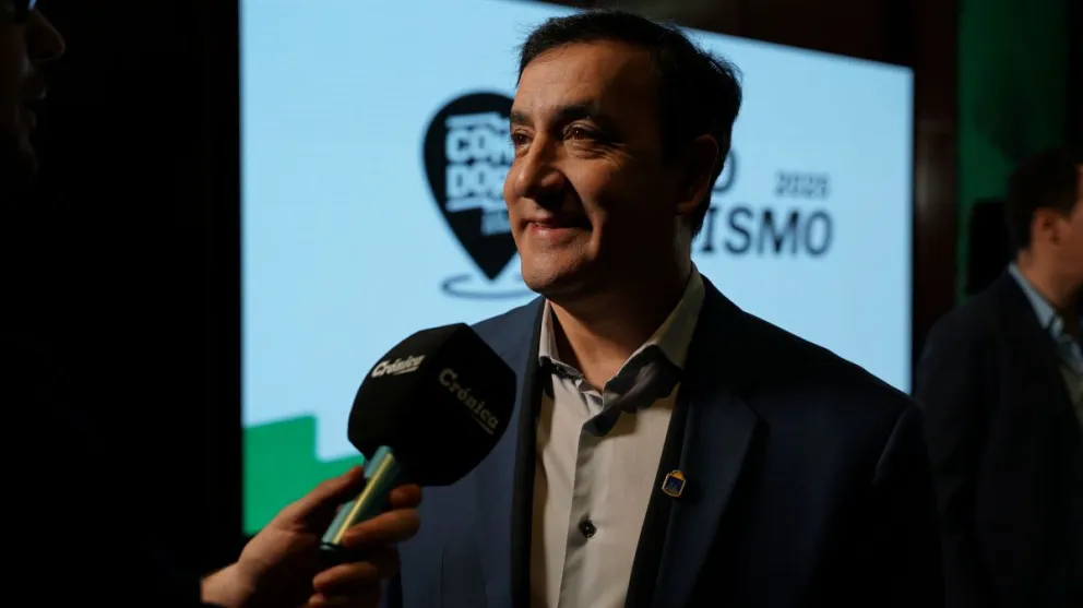  El intendente de Río Gallegos, Pablo Grasso, presente en la Expo Turismo 2025 en Comodoro Rivadavia.