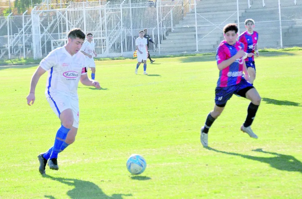 José Chacón puso el tres a cero.