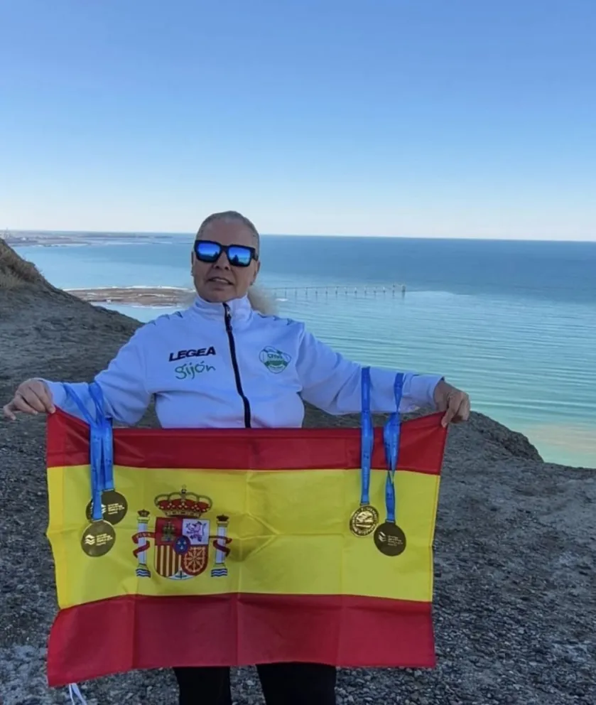 La campeona mundial Victoria Ortiz de Guinea Argüelles brindará una charla abierta a todos los amantes de las aguas gélidas, nadadores en general, amantes del mar y de la náutica.