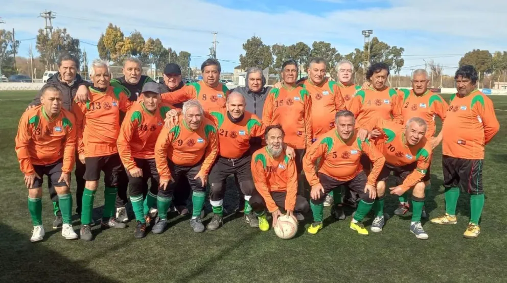 La categoría Fundadores de CAPA jugará este fin de semana en cancha de Oro Negro.