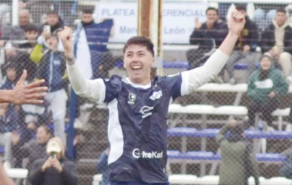Gadiel Domínguez convirtió cuatro tantos y se consagró como goleador del torneo.