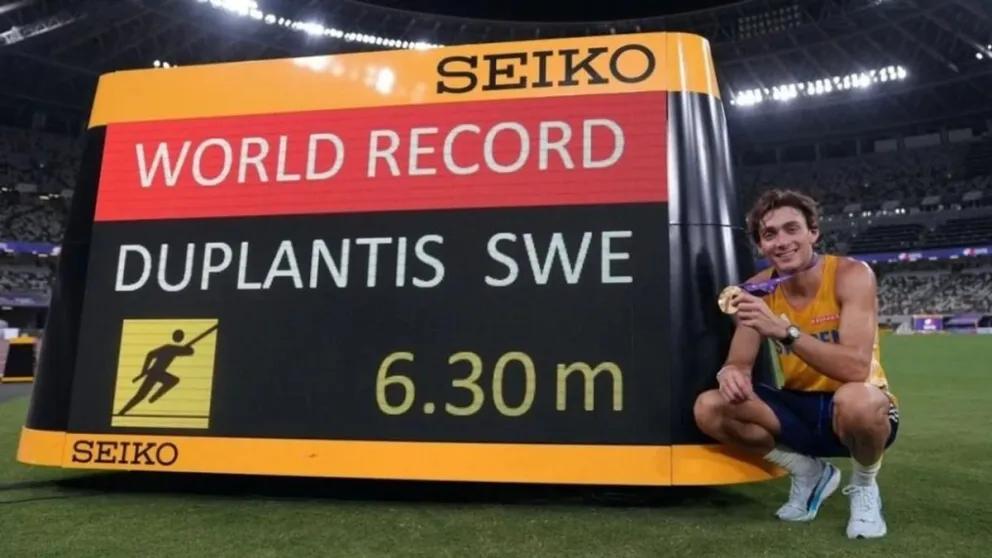 Armand Duplantis con su nuevo récord mundial