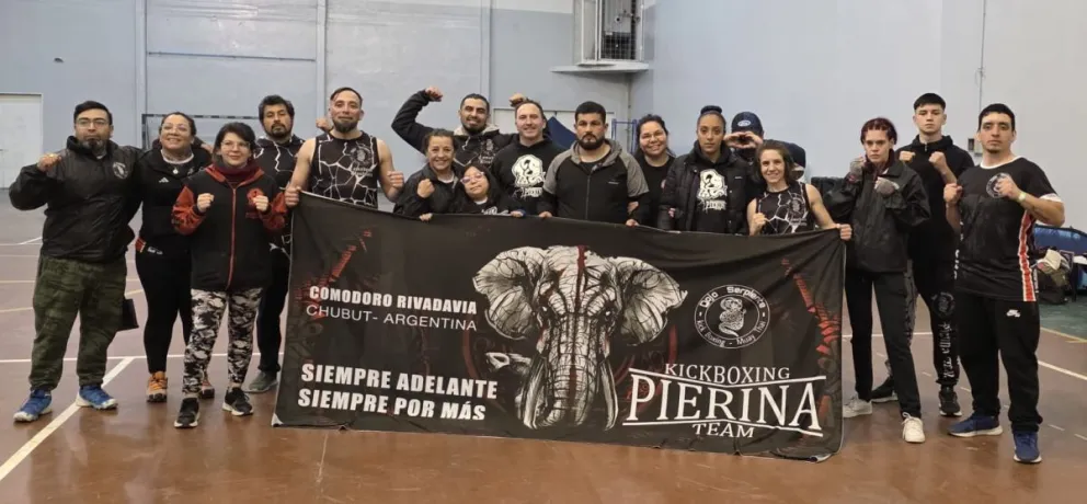 El festival de kick boxing denominado “Abriendo Caminos II” exclusivo para competidores Master +35 fue un éxito en Comodoro.