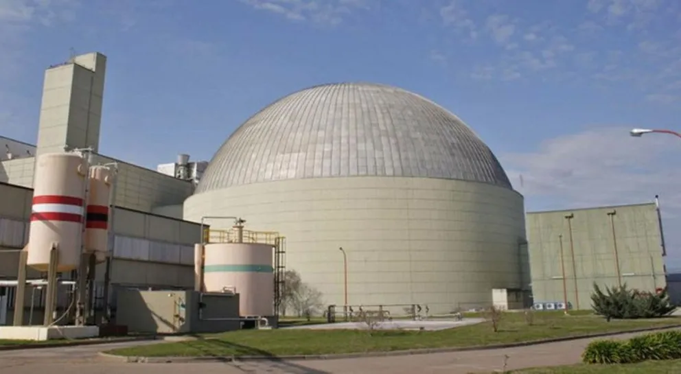 Se privatizará en forma parcial la empresa que maneja las centrales nucleares